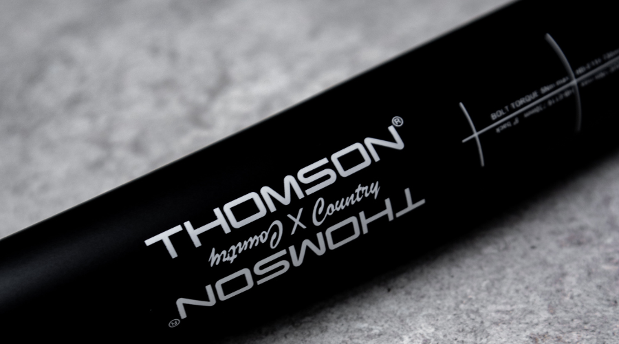 close up image of carbon handlebar logo